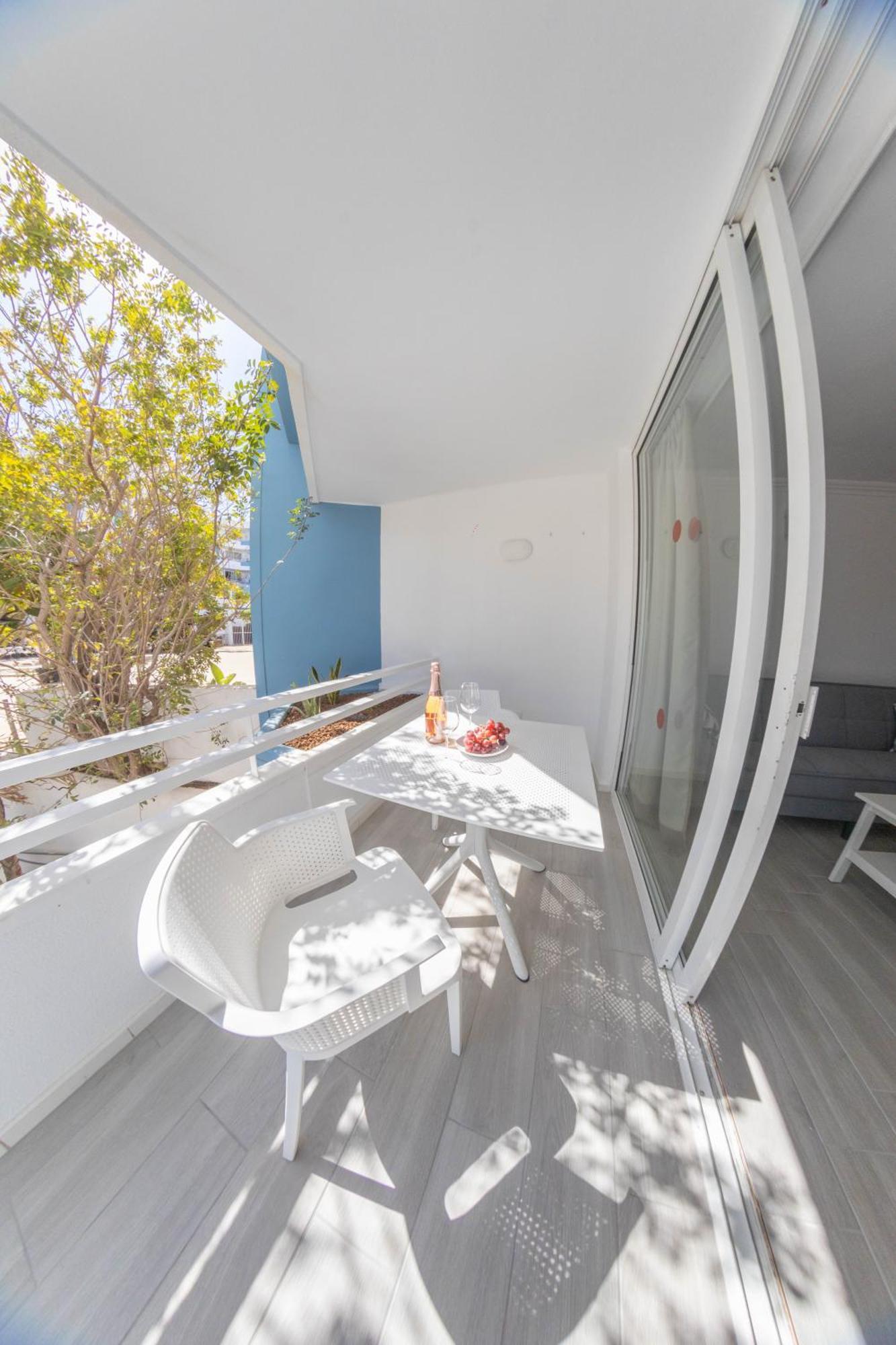 Retreat Oasis Studio Apartment 산미겔데아보나 외부 사진